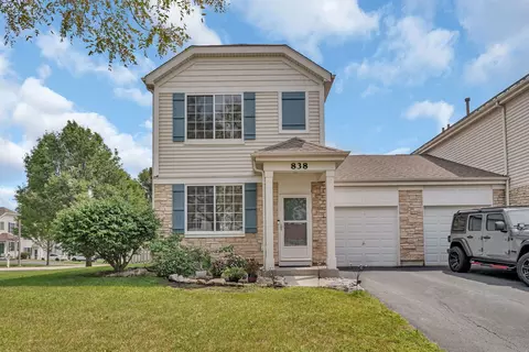 838 Daniel Dr, Minooka, IL 60447
