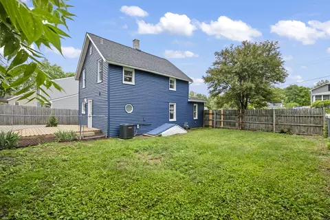 Exterior - 319 E 8th St, Lockport, IL 60441 photo 5 of 5