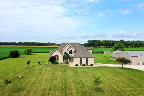 4602 N 9000 W Rd, Bonfield, IL 60913