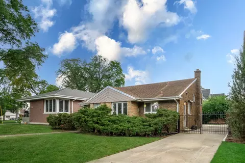 1625 S Ashland Ave, Park Ridge, IL 60068