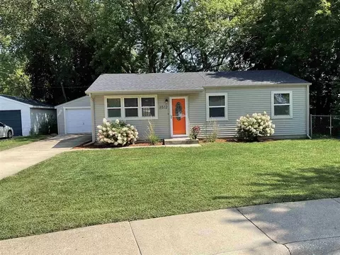 3512 Mildred Ct, Machesney Park, IL 61115