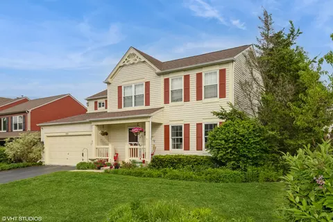 853 Savanna Springs Dr, Lake Villa, IL 60046