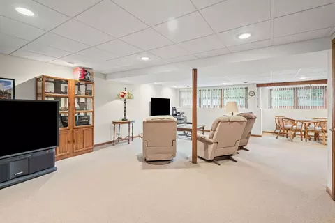Other - 514 Shagbark Dr, Elgin, IL 60123 photo 6 of 8