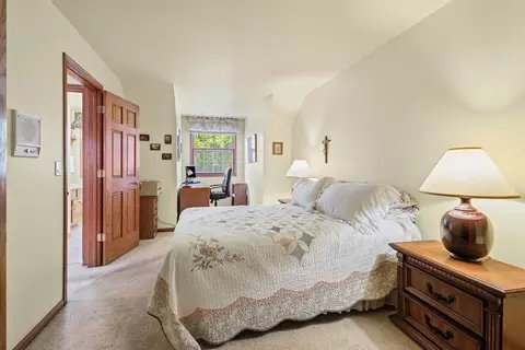 Bedroom - 514 Shagbark Dr, Elgin, IL 60123 photo 4 of 4