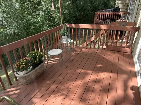 Exterior - 514 Shagbark Dr, Elgin, IL 60123 photo 7 of 7