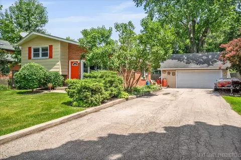109 S Western Ave, Bartlett, IL 60103 photo 4