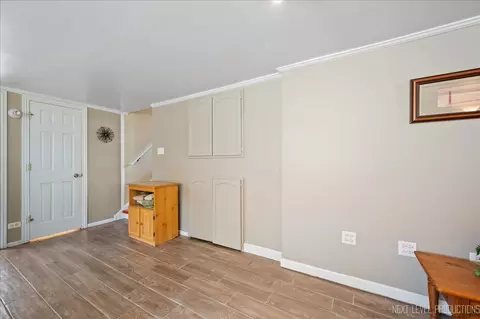109 S Western Ave, Bartlett, IL 60103 photo 21