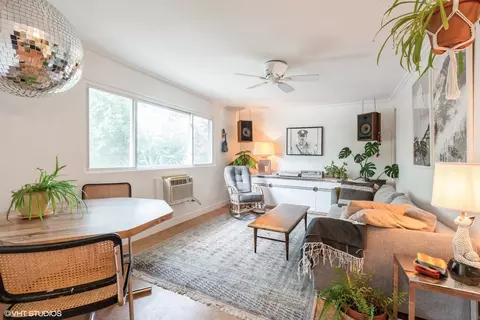 1600 W Chase Ave #3B, Chicago, IL 60626