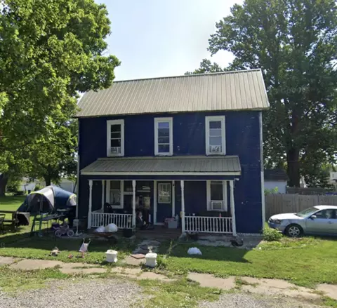 121 S Ohio St, Chrisman, IL 61924
