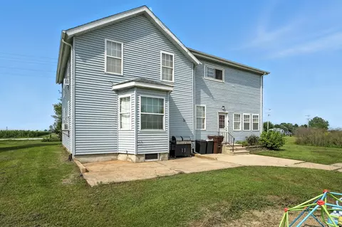 11766 E 12000n Rd, Beecher, IL 60401