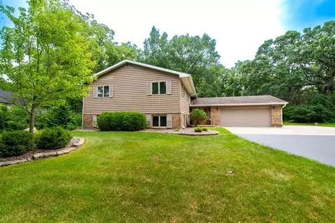 21531 81st St, Bristol, WI 53104