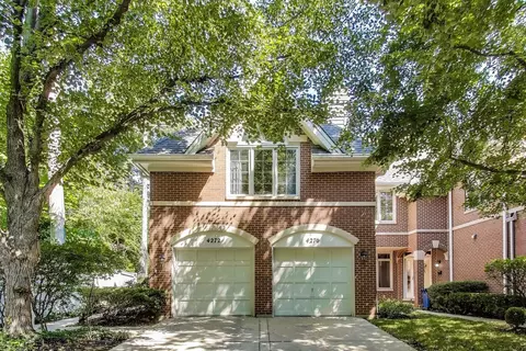 4272 W Harrington Ln, Chicago, IL 60646