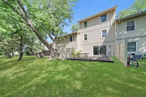 Exterior - 1494 Elder Dr, Aurora, IL 60506 photo 3 of 4