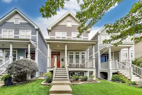 4650 W Berteau Ave, Chicago, IL 60641