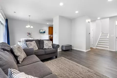 Other - 433 Acushnet St, Elgin, IL 60124 photo 1 of 5