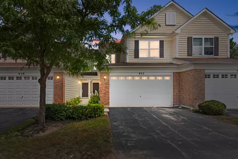 Exterior - 433 Acushnet St, Elgin, IL 60124 photo 5 of 5