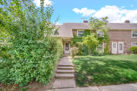 1433 Willow Ave, Des Plaines, IL 60016 photo 3