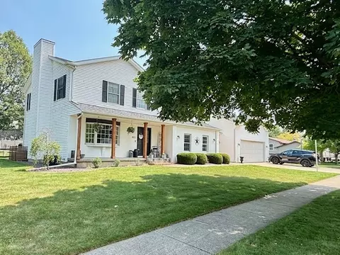 803 N East St, Hudson, IL 61748