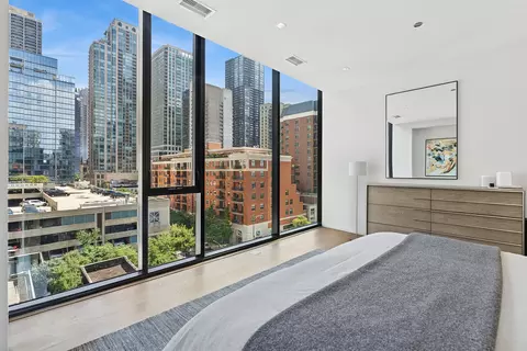 Bedroom - Undisclosed, Chicago, IL 60654 photo 3 of 7