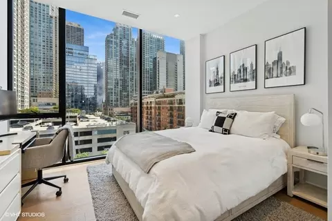 Bedroom - Undisclosed, Chicago, IL 60654 photo 4 of 7