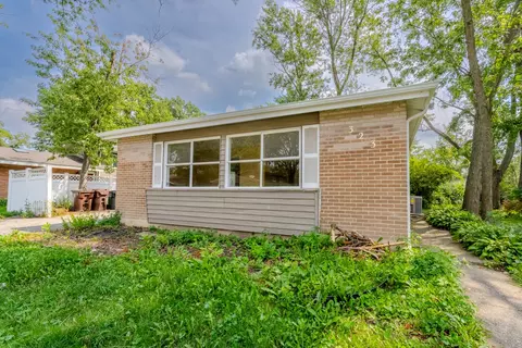 323 Herndon St, Park Forest, IL 60466