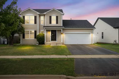 87 W Crabapple Ave, Cortland, IL 60112