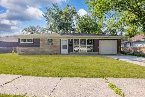 1473 Lincoln Pl, Calumet City, IL 60409