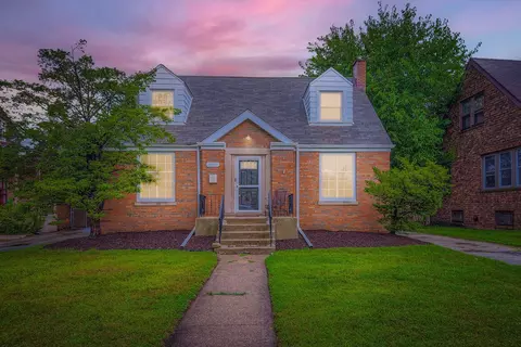 9813 S Lawndale Ave, Evergreen Park, IL 60805