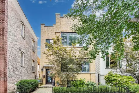 3306 N Bell Ave, Chicago, IL 60618