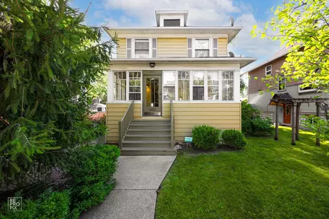 3231 Wesley Ave, Berwyn, IL 60402