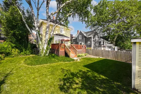 Exterior - 3231 Wesley Ave, Berwyn, IL 60402 photo 4 of 5