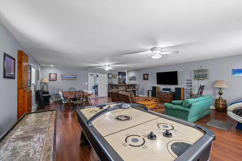 1372 Treasure Ln, White Heath, IL 61884 photo 45