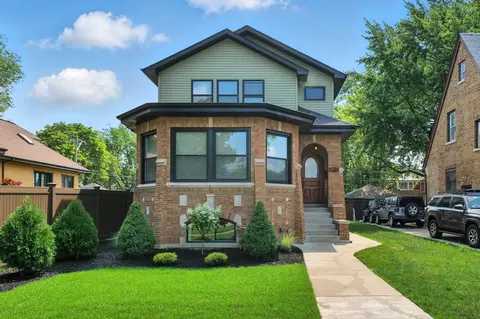 9709 S Leavitt St, Chicago, IL 60643