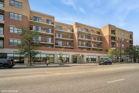 3125 W Fullerton Ave #517, Chicago, IL 60647