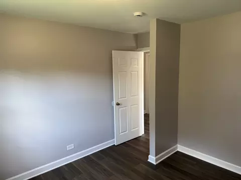 Bedroom - 536 Aller Ave, Elgin, IL 60120 photo 2 of 3