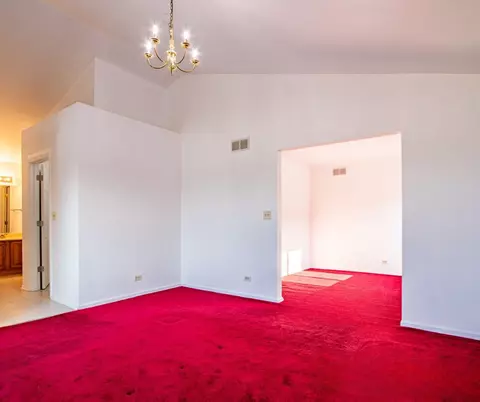 Living - 372 Millwood Dr, Bartlett, IL 60103 photo 5 of 6