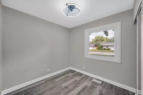 Other - Undisclosed, Hazel Crest, IL 60429 photo 5 of 10
