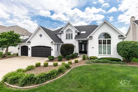 3136 Treesdale Ct, Naperville, IL 60564