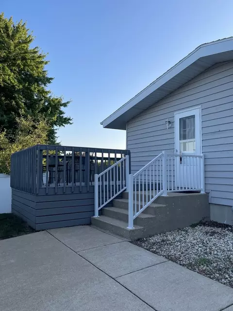 Exterior - 1524 Chambers Ave, Peru, IL 61354 photo 7 of 7