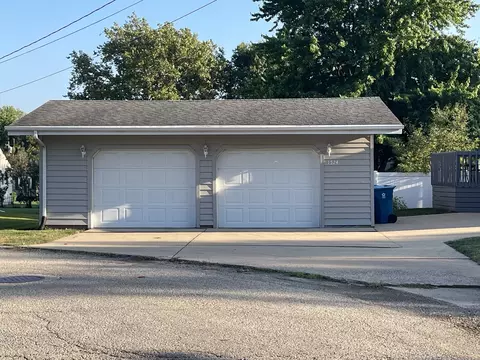 Other - 1524 Chambers Ave, Peru, IL 61354 photo 1 of 8