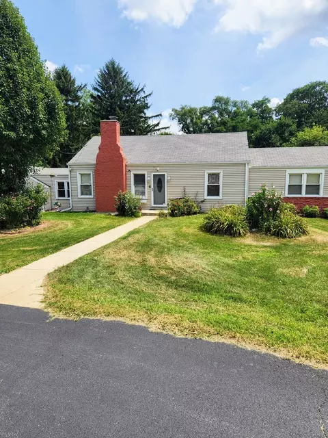421 N Neltnor Blvd, West Chicago, IL 60185