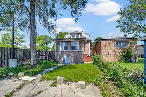 Exterior - 7409 W 63rd Pl, Summit, IL 60501 photo 2 of 2