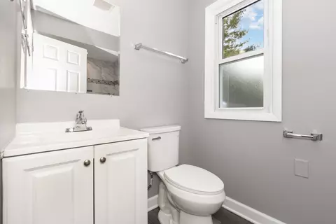 Bath - 309 E Wilson St, Peotone, IL 60468 photo 1 of 2