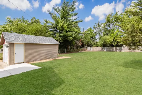 Exterior - 309 E Wilson St, Peotone, IL 60468 photo 4 of 6