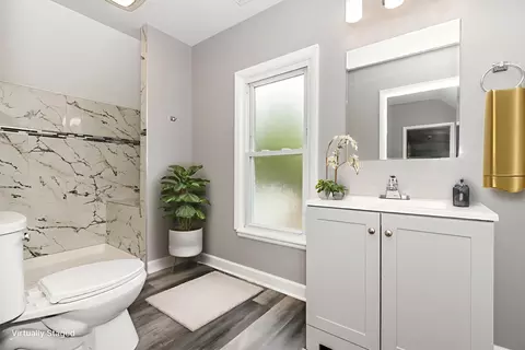 Bath - 309 E Wilson St, Peotone, IL 60468 photo 2 of 2