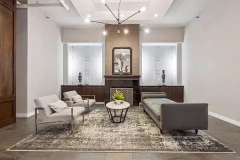 901 W Madison St #719, Chicago, IL 60607 photo 2
