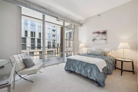 901 W Madison St #719, Chicago, IL 60607 photo 24