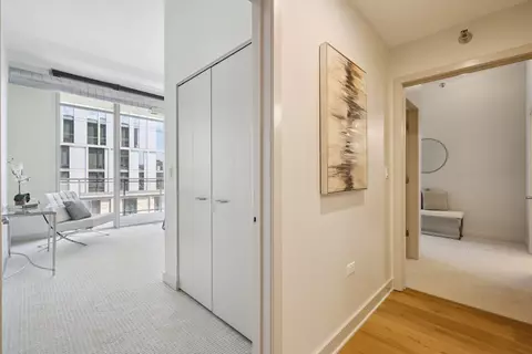 901 W Madison St #719, Chicago, IL 60607 photo 23