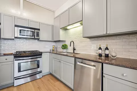 901 W Madison St #719, Chicago, IL 60607 photo 12