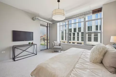 901 W Madison St #719, Chicago, IL 60607 photo 31